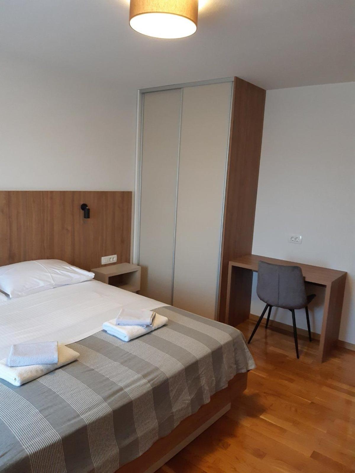 Apartments Mare Malinska Luaran gambar